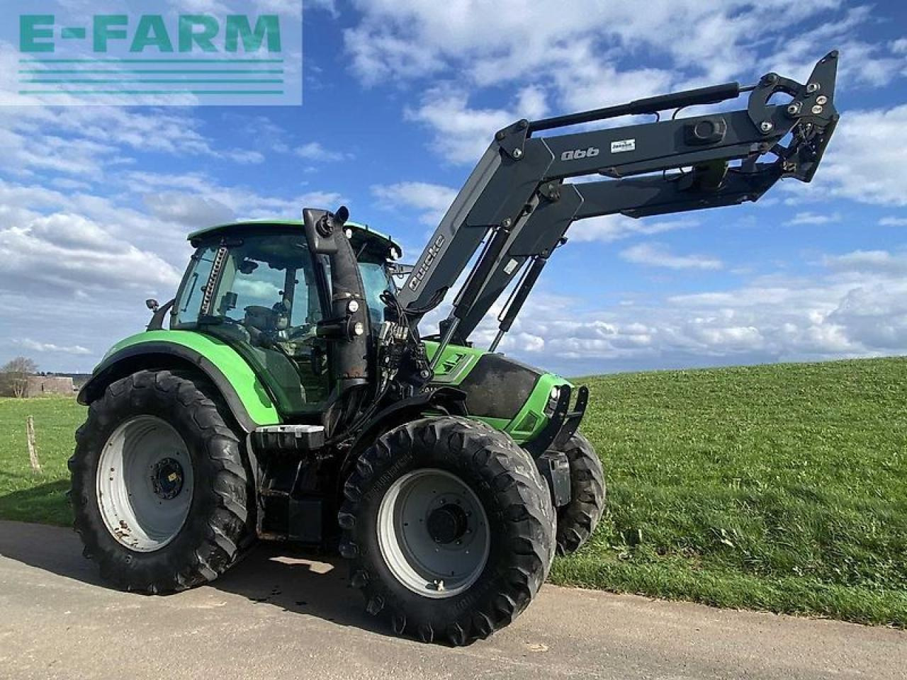 Deutz-Fahr 6150.4 agrotron ttv TTV - Трактор: слика 1 Deutz-Fahr 6150.4 agrotron ttv TTV - Трактор: слика 1