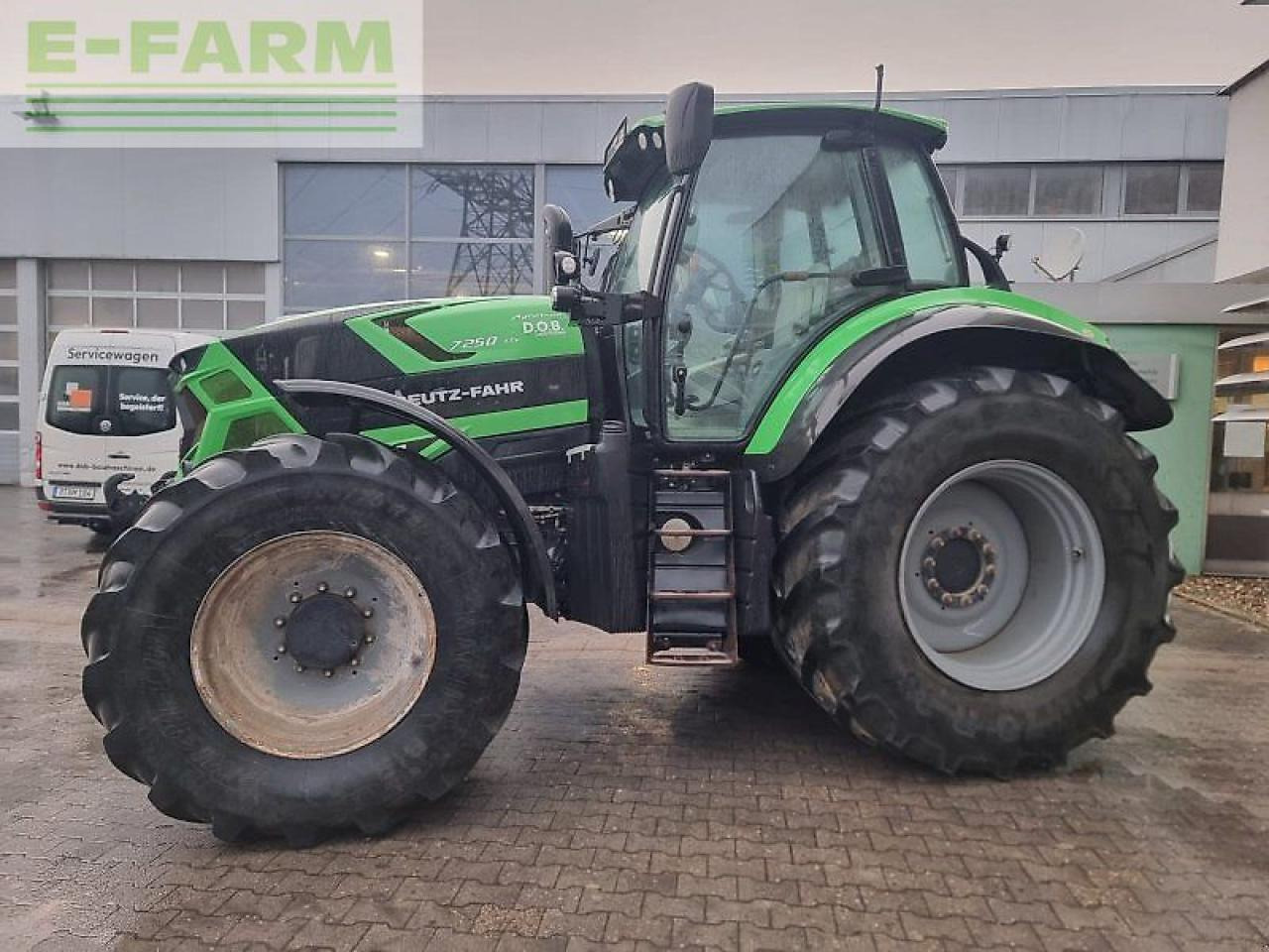 Deutz-Fahr agrotron 7250 ttv - Трактор: слика 2 Deutz-Fahr agrotron 7250 ttv - Трактор: слика 2