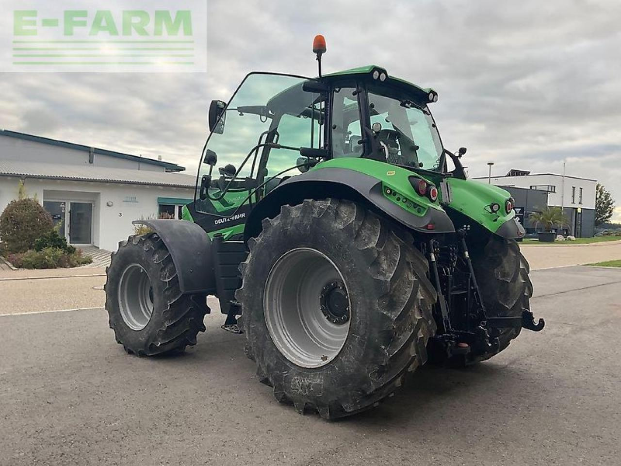 Deutz-Fahr agrotron 7250 ttv TTV - Трактор: слика 5 Deutz-Fahr agrotron 7250 ttv TTV - Трактор: слика 5