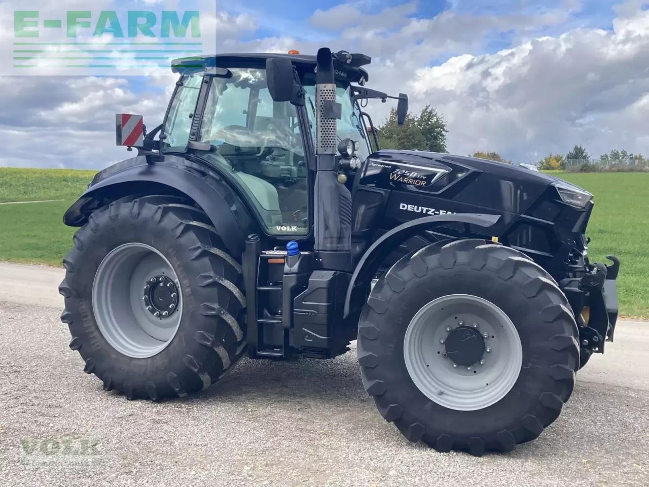 Deutz-Fahr agrotron 7250 ttv warrior TTV - Трактор: слика 2 Deutz-Fahr agrotron 7250 ttv warrior TTV - Трактор: слика 2