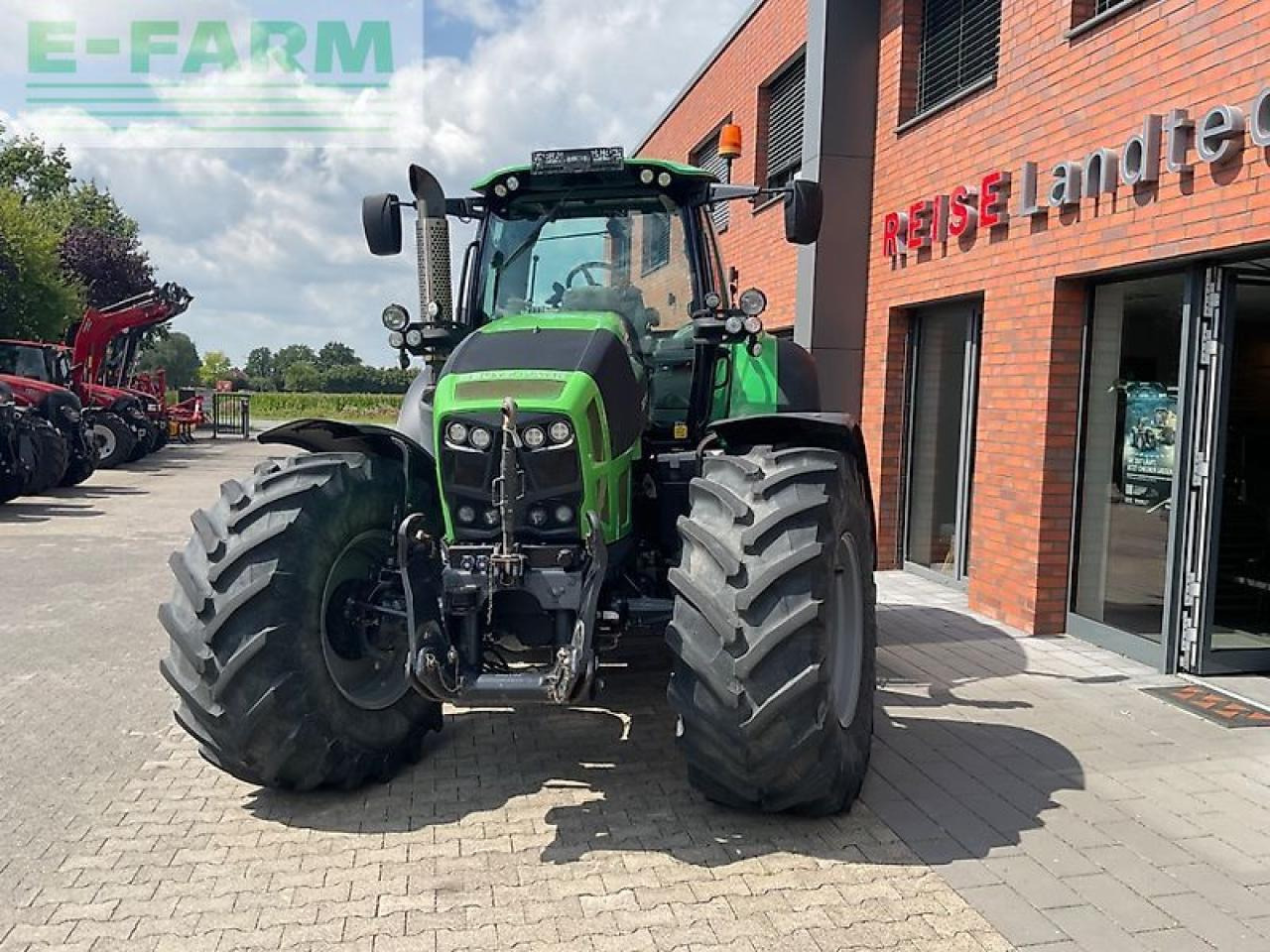 Deutz-Fahr agrotron ttv 7250 TTV - Трактор: слика 4 Deutz-Fahr agrotron ttv 7250 TTV - Трактор: слика 4