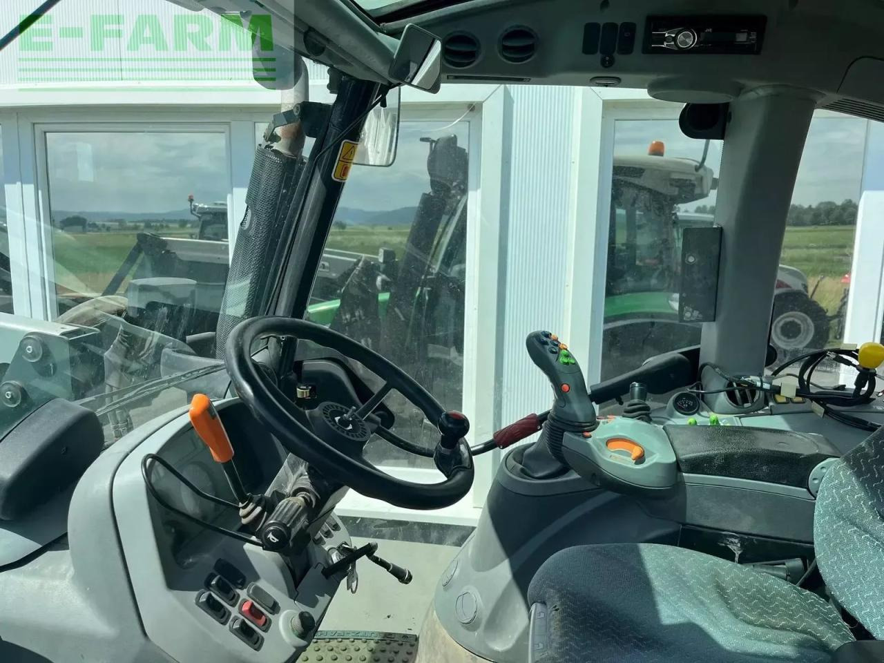 Deutz-Fahr deutz-fahr - Трактор: слика 2 Deutz-Fahr deutz-fahr - Трактор: слика 2