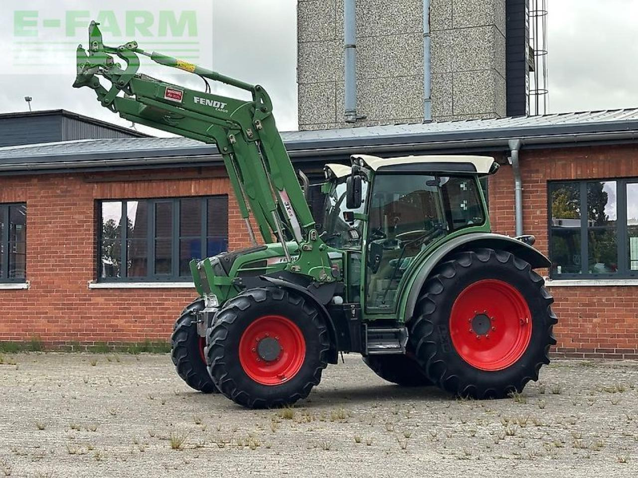 Fendt 209 s vario *frontlader fendt cargo 3x65* - Трактор: слика 3 Fendt 209 s vario *frontlader fendt cargo 3x65* - Трактор: слика 3