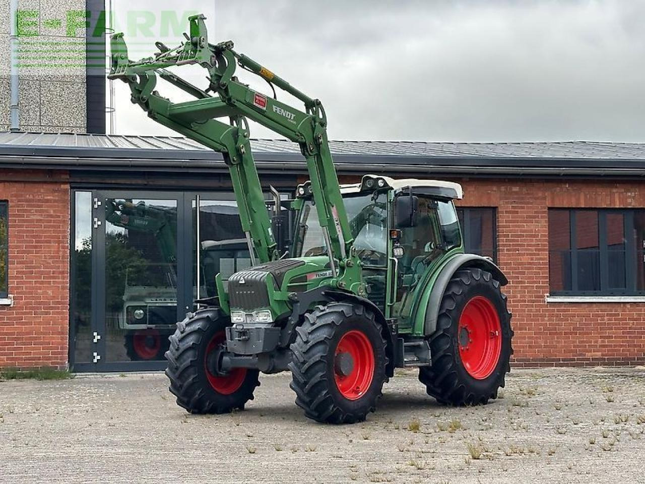Fendt 209 s vario *frontlader fendt cargo 3x65* - Трактор: слика 2 Fendt 209 s vario *frontlader fendt cargo 3x65* - Трактор: слика 2