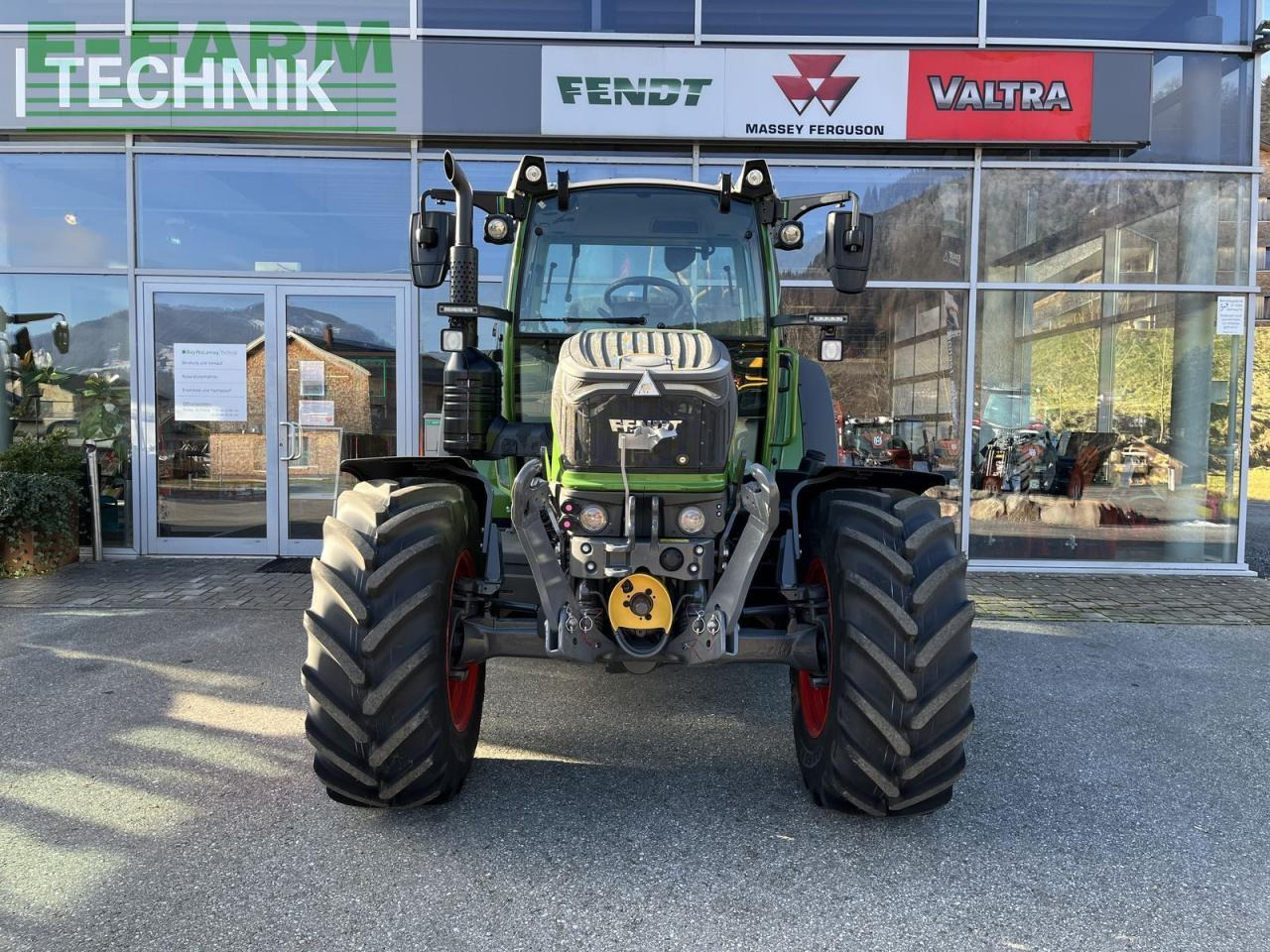 Fendt 211 s vario gen3 power setting 2 - Трактор: слика 3 Fendt 211 s vario gen3 power setting 2 - Трактор: слика 3