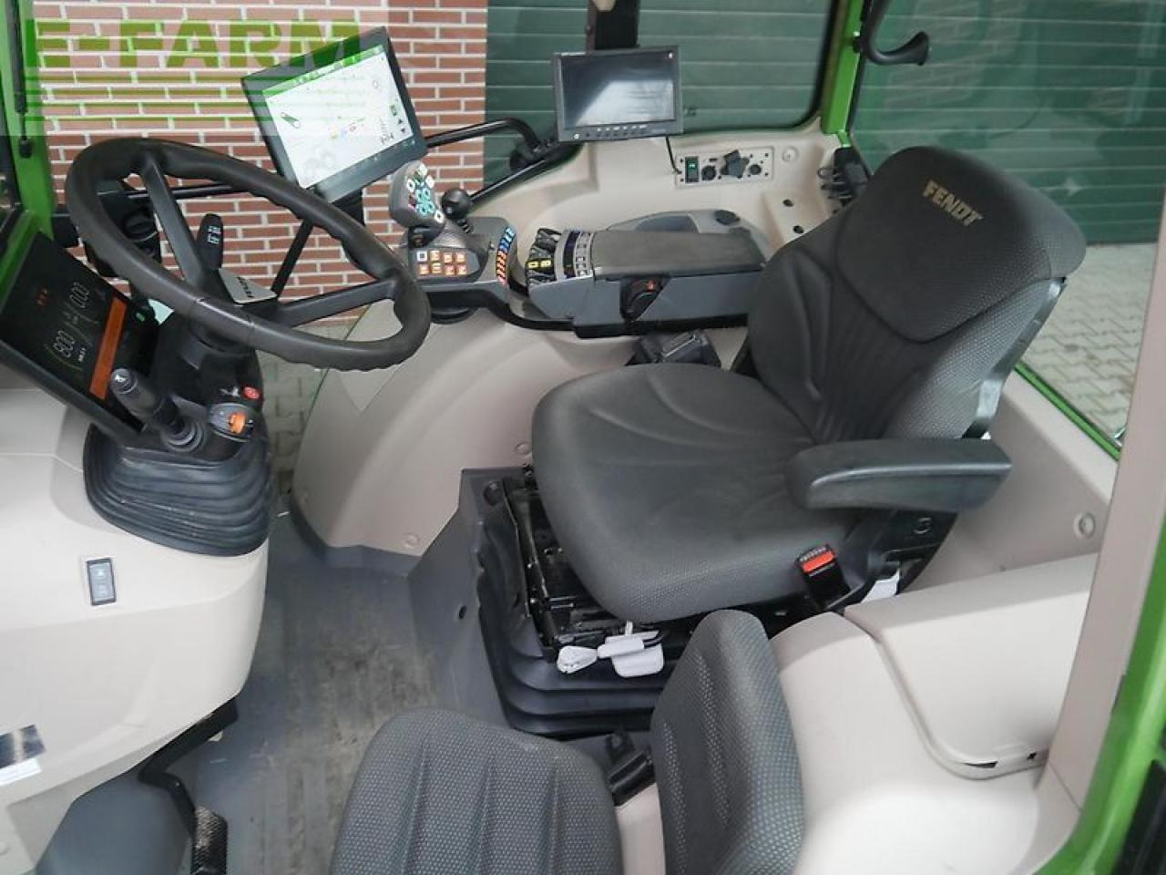 Трактор Fendt 211 s vario gen3 profi setting2 frontlader: слика 9