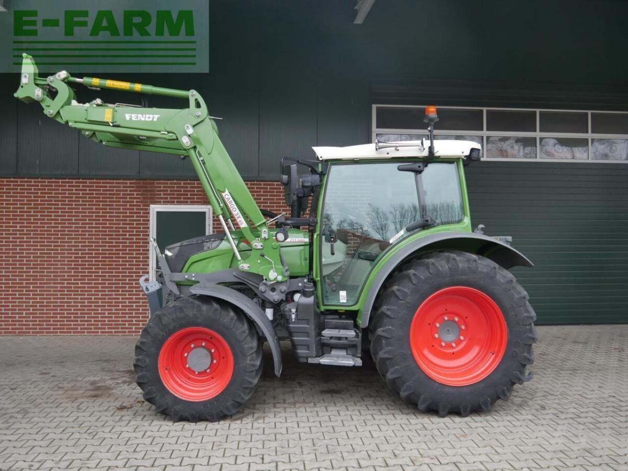 Fendt 211 s vario gen3 profi setting2 frontlader - Трактор: слика 4 Fendt 211 s vario gen3 profi setting2 frontlader - Трактор: слика 4