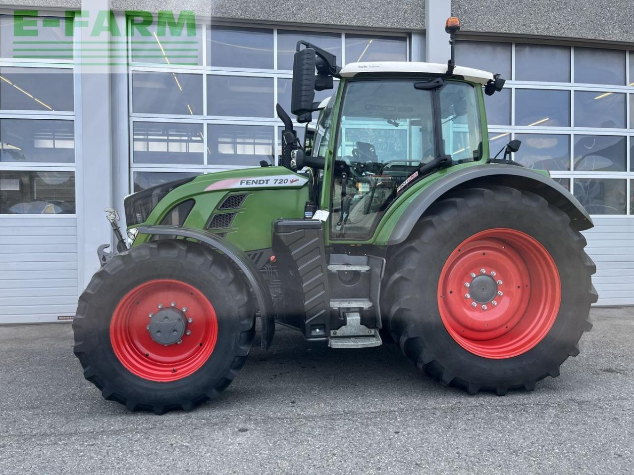 Fendt 720 vario - Трактор: слика 2 Fendt 720 vario - Трактор: слика 2