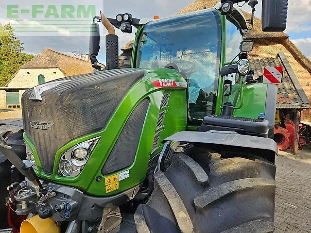 Fendt 724 gen6 profi plus setting 2 ( 718 720 722 ) - Трактор: слика 4 Fendt 724 gen6 profi plus setting 2 ( 718 720 722 ) - Трактор: слика 4