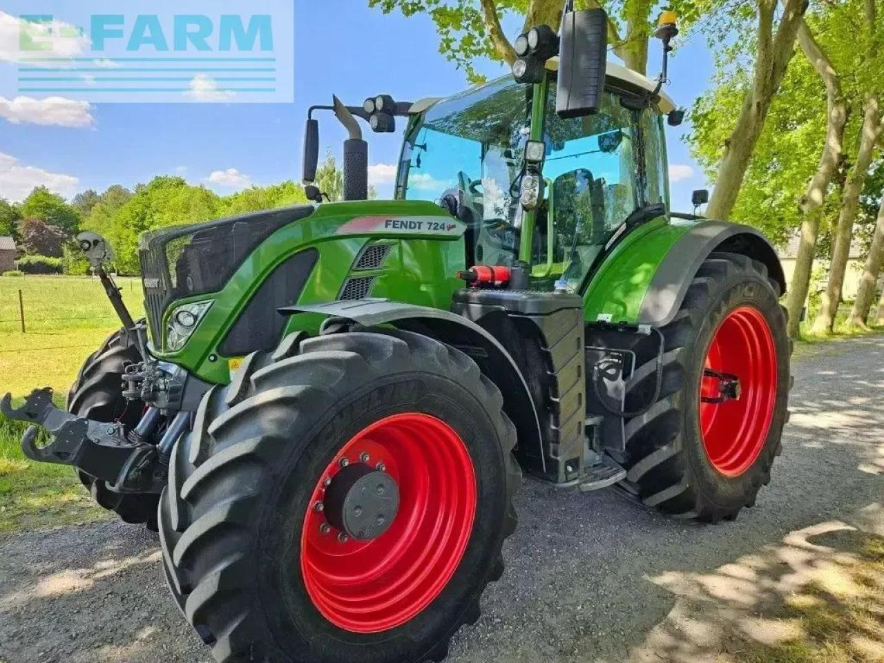 Fendt 724 s4 profi plus (718 720 722 ) - Трактор: слика 1 Fendt 724 s4 profi plus (718 720 722 ) - Трактор: слика 1