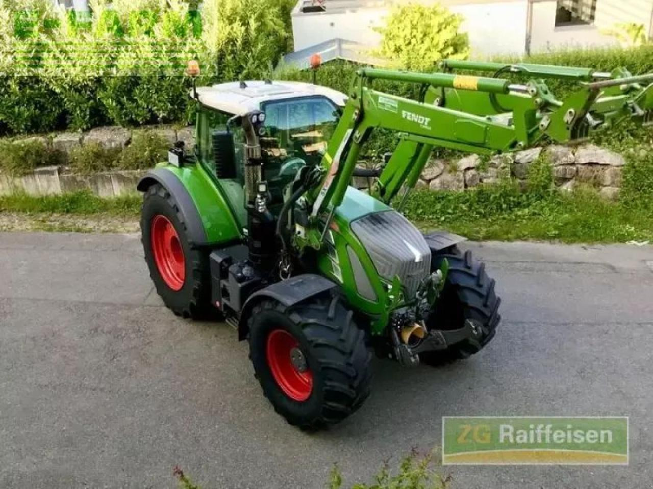 Fendt 724 vario gebr. allradsc - Трактор: слика 1 Fendt 724 vario gebr. allradsc - Трактор: слика 1