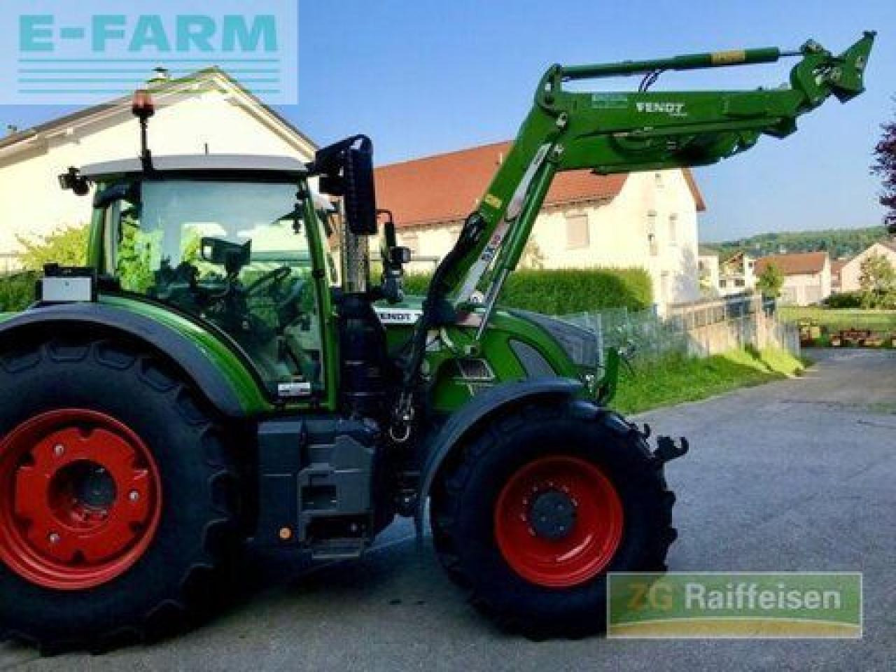 Fendt 724 vario gebr. allradsc - Трактор: слика 3 Fendt 724 vario gebr. allradsc - Трактор: слика 3