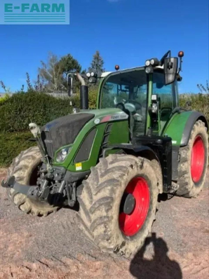 Fendt 724 vario profi Profi - Трактор: слика 1 Fendt 724 vario profi Profi - Трактор: слика 1