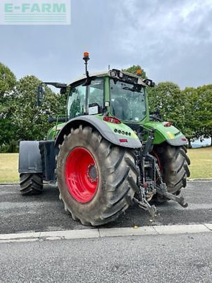 Fendt 724 vario profi plus ProfiPlus - Трактор: слика 2 Fendt 724 vario profi plus ProfiPlus - Трактор: слика 2