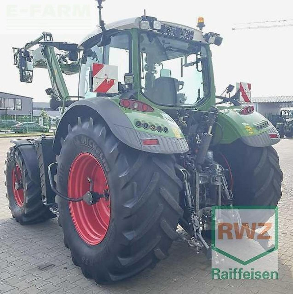 Fendt 724 vario s4 profi plus ProfiPlus - Трактор: слика 5 Fendt 724 vario s4 profi plus ProfiPlus - Трактор: слика 5