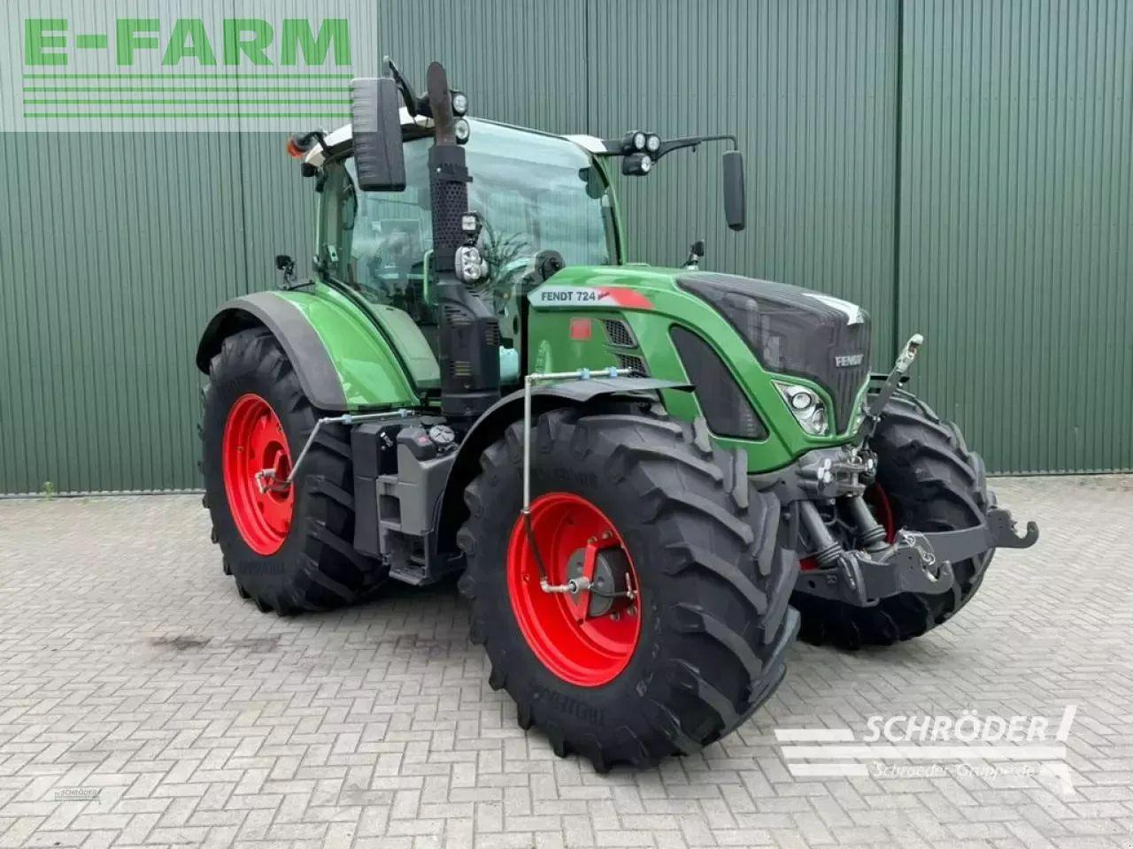 Fendt 724 vario s4 profi plus ProfiPlus - Трактор: слика 1 Fendt 724 vario s4 profi plus ProfiPlus - Трактор: слика 1