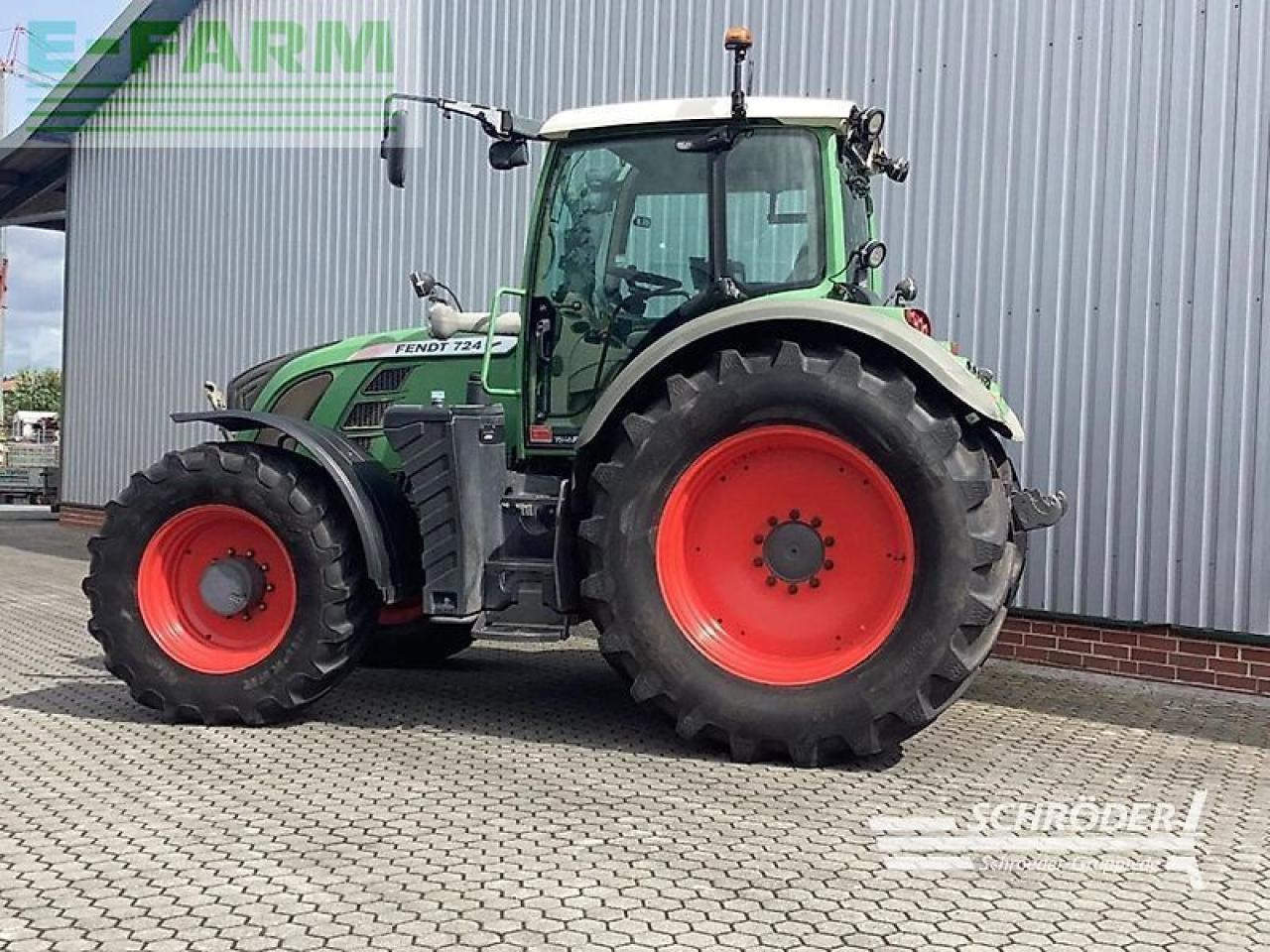 Fendt 724 vario scr profi plus ProfiPlus - Трактор: слика 1 Fendt 724 vario scr profi plus ProfiPlus - Трактор: слика 1