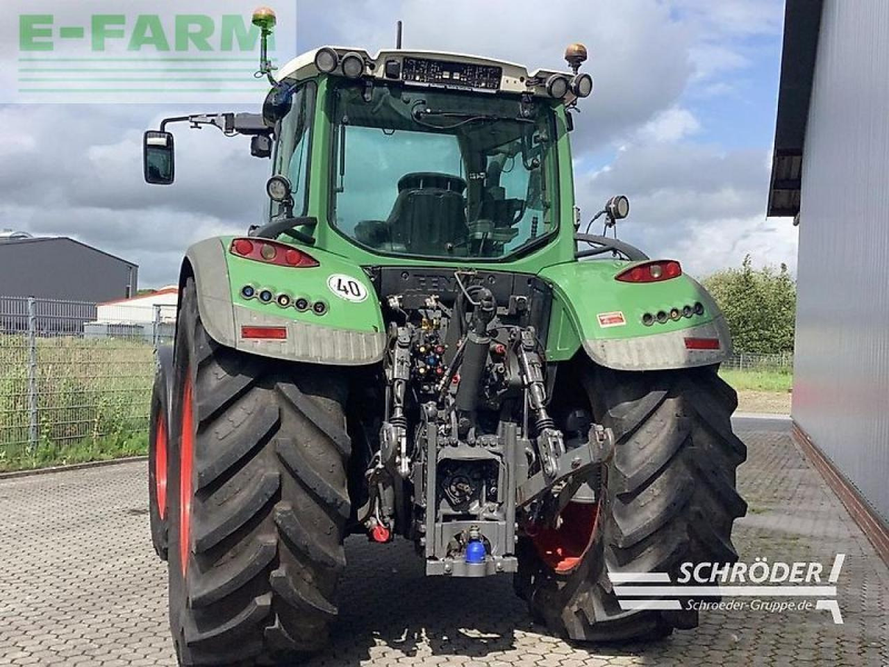 Fendt 724 vario scr profi plus ProfiPlus - Трактор: слика 2 Fendt 724 vario scr profi plus ProfiPlus - Трактор: слика 2