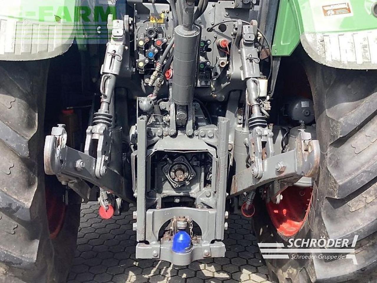Fendt 724 vario scr profi plus ProfiPlus - Трактор: слика 3 Fendt 724 vario scr profi plus ProfiPlus - Трактор: слика 3