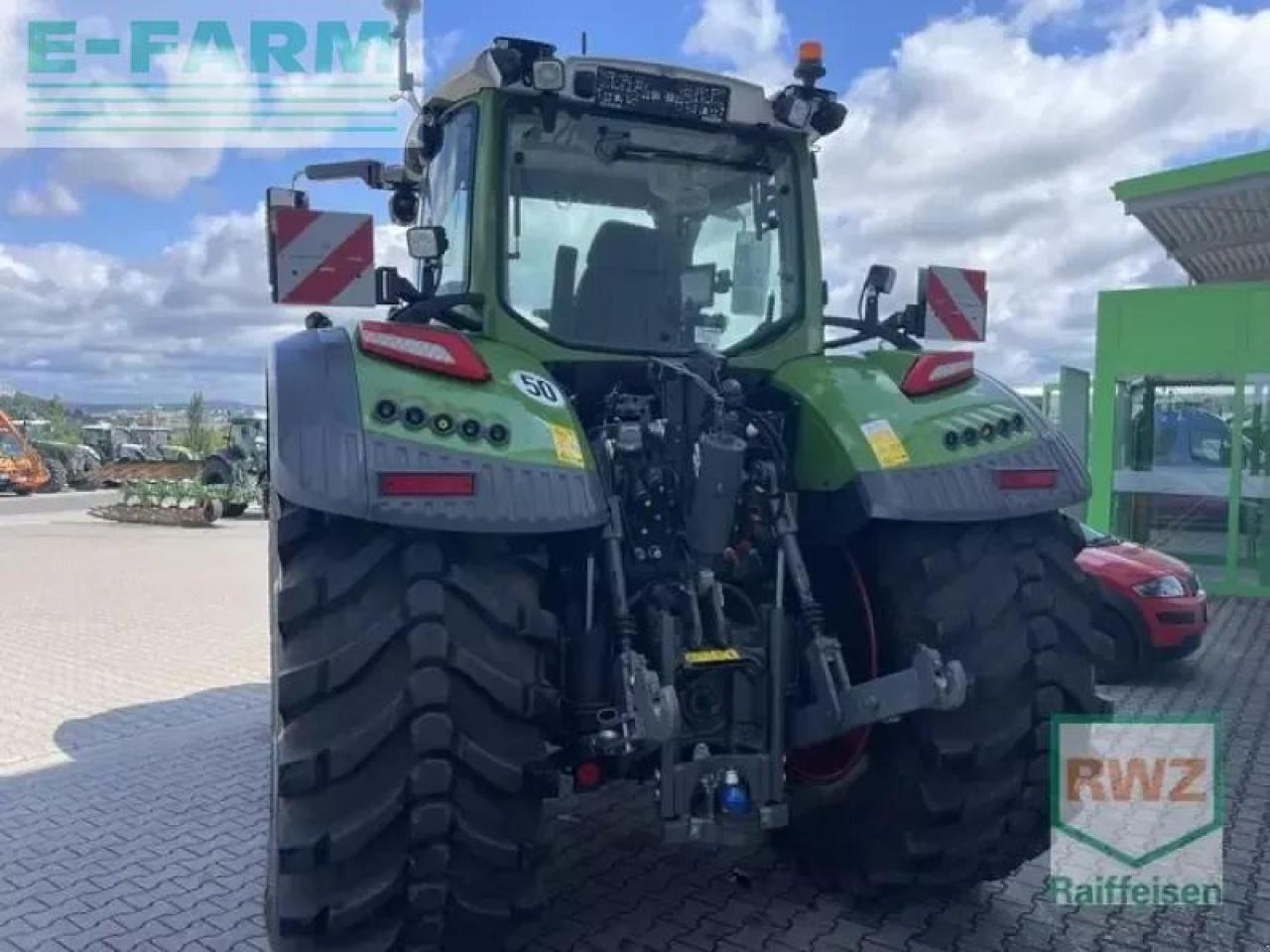 Fendt 728 vario gen7 - Трактор: слика 4 Fendt 728 vario gen7 - Трактор: слика 4
