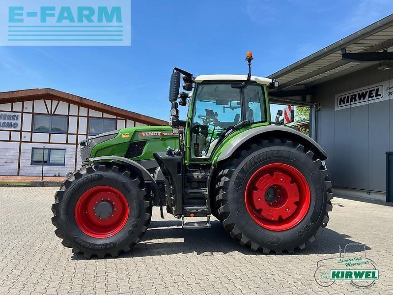 Fendt 728 vario gen7 - Трактор: слика 3 Fendt 728 vario gen7 - Трактор: слика 3