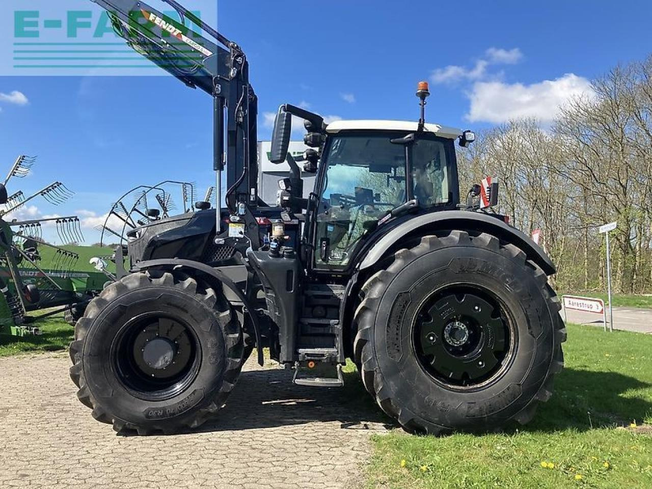 Fendt 728 vario gen7 - Трактор: слика 3 Fendt 728 vario gen7 - Трактор: слика 3