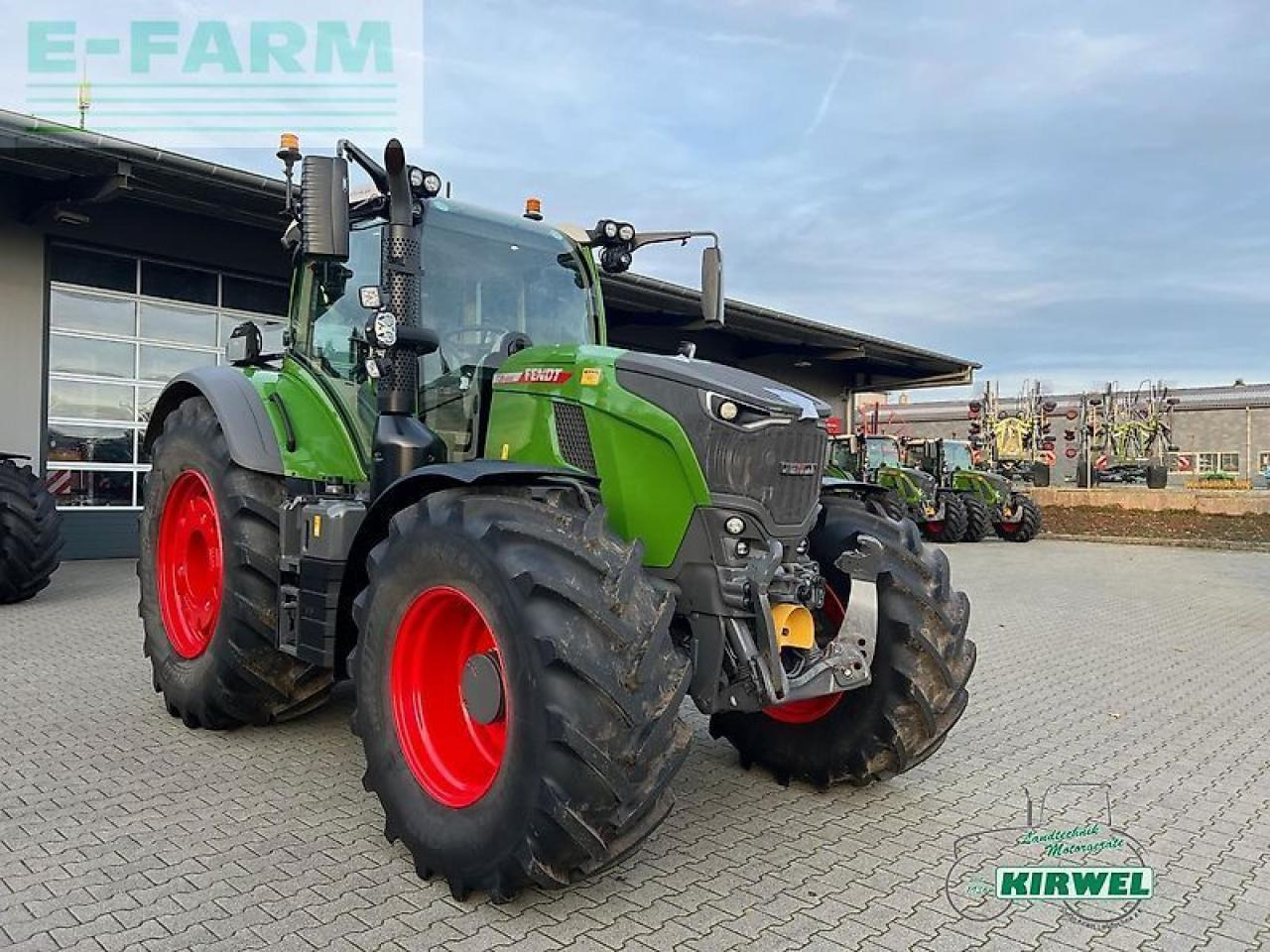 Fendt 728 vario gen7 - Трактор: слика 1 Fendt 728 vario gen7 - Трактор: слика 1