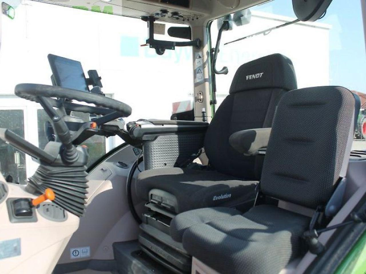 Трактор Fendt 728 vario gen7 profi plus ProfiPlus: слика 7