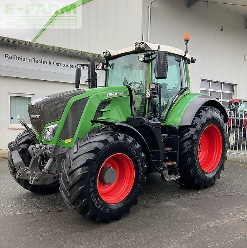 Fendt 824 s4 profiplus - Трактор: слика 1 Fendt 824 s4 profiplus - Трактор: слика 1