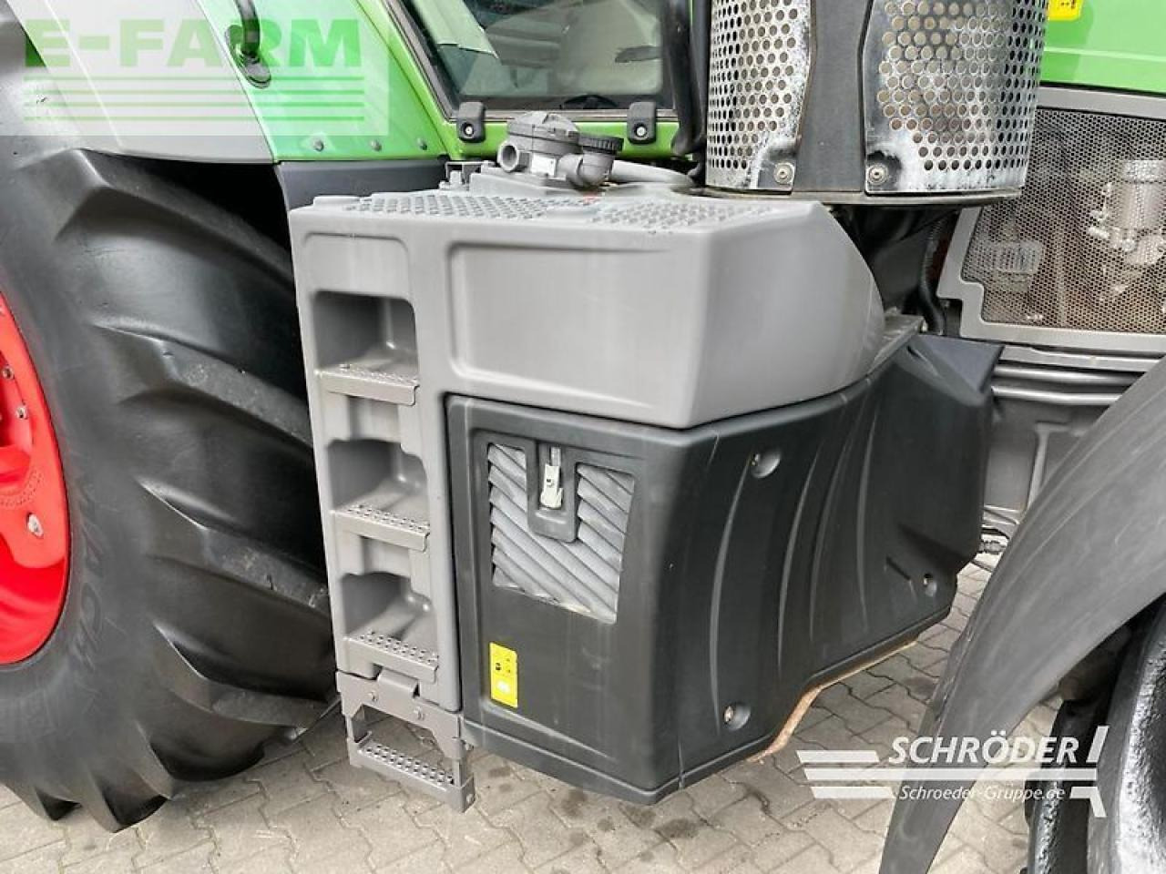 Fendt 824 vario s4 profi Profi - Трактор: слика 3 Fendt 824 vario s4 profi Profi - Трактор: слика 3