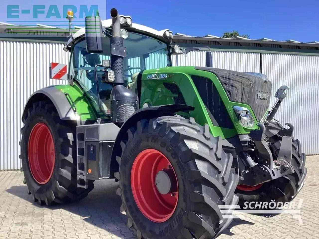 Fendt 824 vario s4 profi plus ProfiPlus - Трактор: слика 1 Fendt 824 vario s4 profi plus ProfiPlus - Трактор: слика 1
