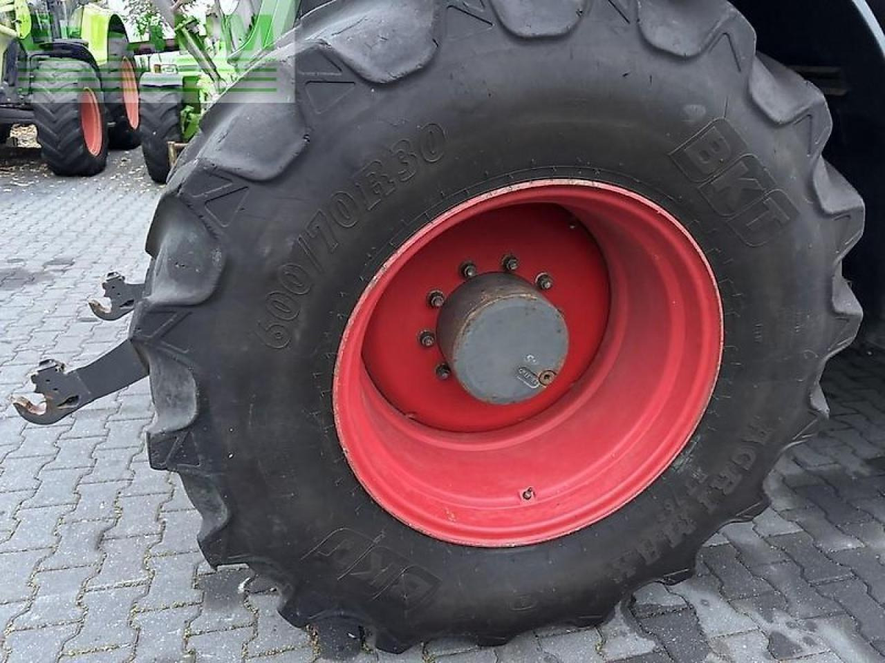 Трактор Fendt 828 vario profi+ plus / gps navi rtk trimble / tms ProfiPlus: слика 20 Трактор Fendt 828 vario profi+ plus / gps navi rtk trimble / tms ProfiPlus: слика 20