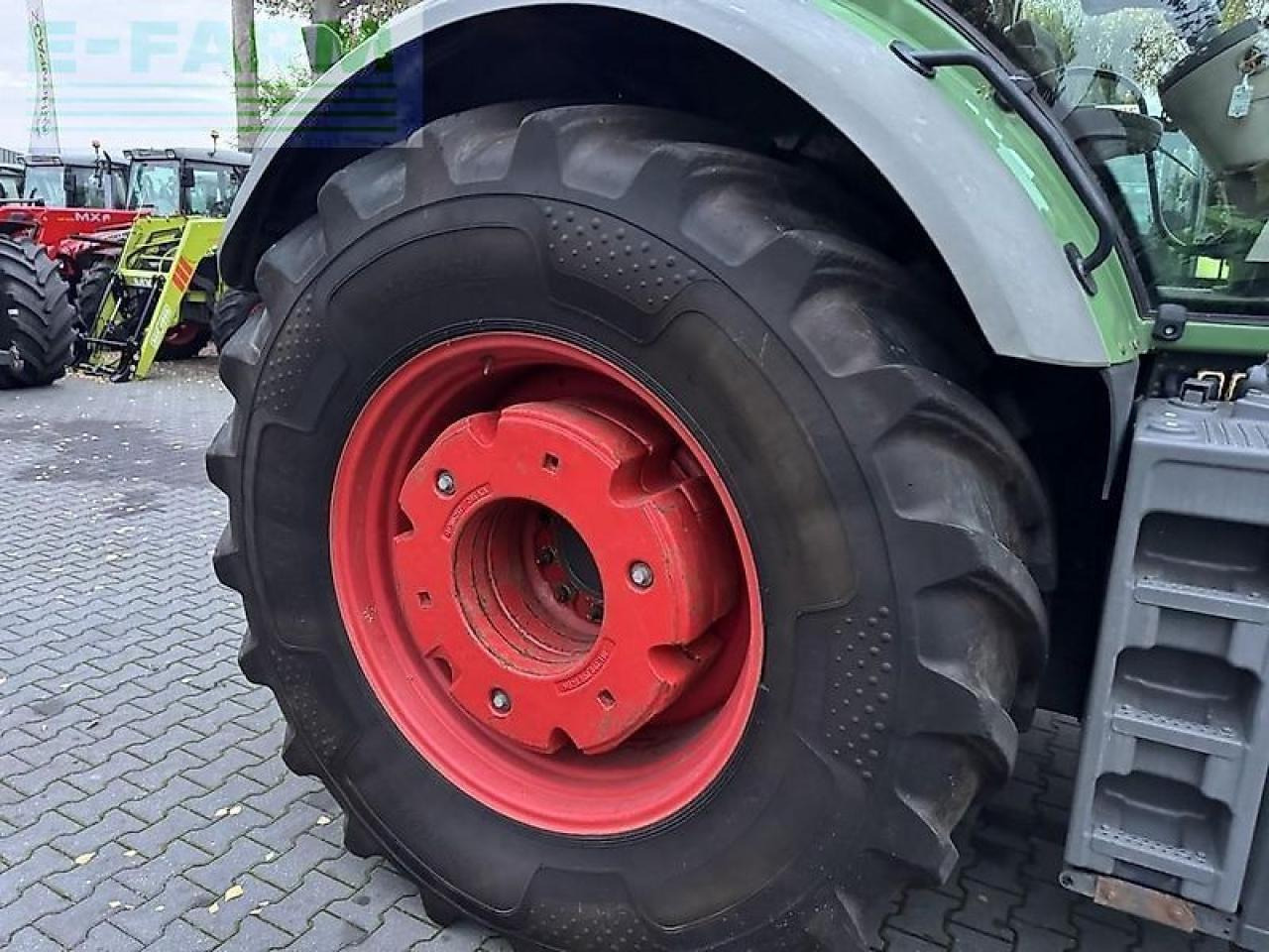 Трактор Fendt 828 vario profi+ plus / gps navi rtk trimble / tms ProfiPlus: слика 28 Трактор Fendt 828 vario profi+ plus / gps navi rtk trimble / tms ProfiPlus: слика 28