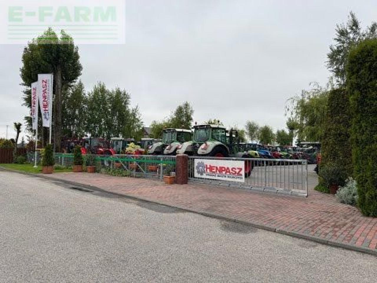 Трактор Fendt 828 vario profi+ plus / gps navi rtk trimble / tms ProfiPlus: слика 39 Трактор Fendt 828 vario profi+ plus / gps navi rtk trimble / tms ProfiPlus: слика 39