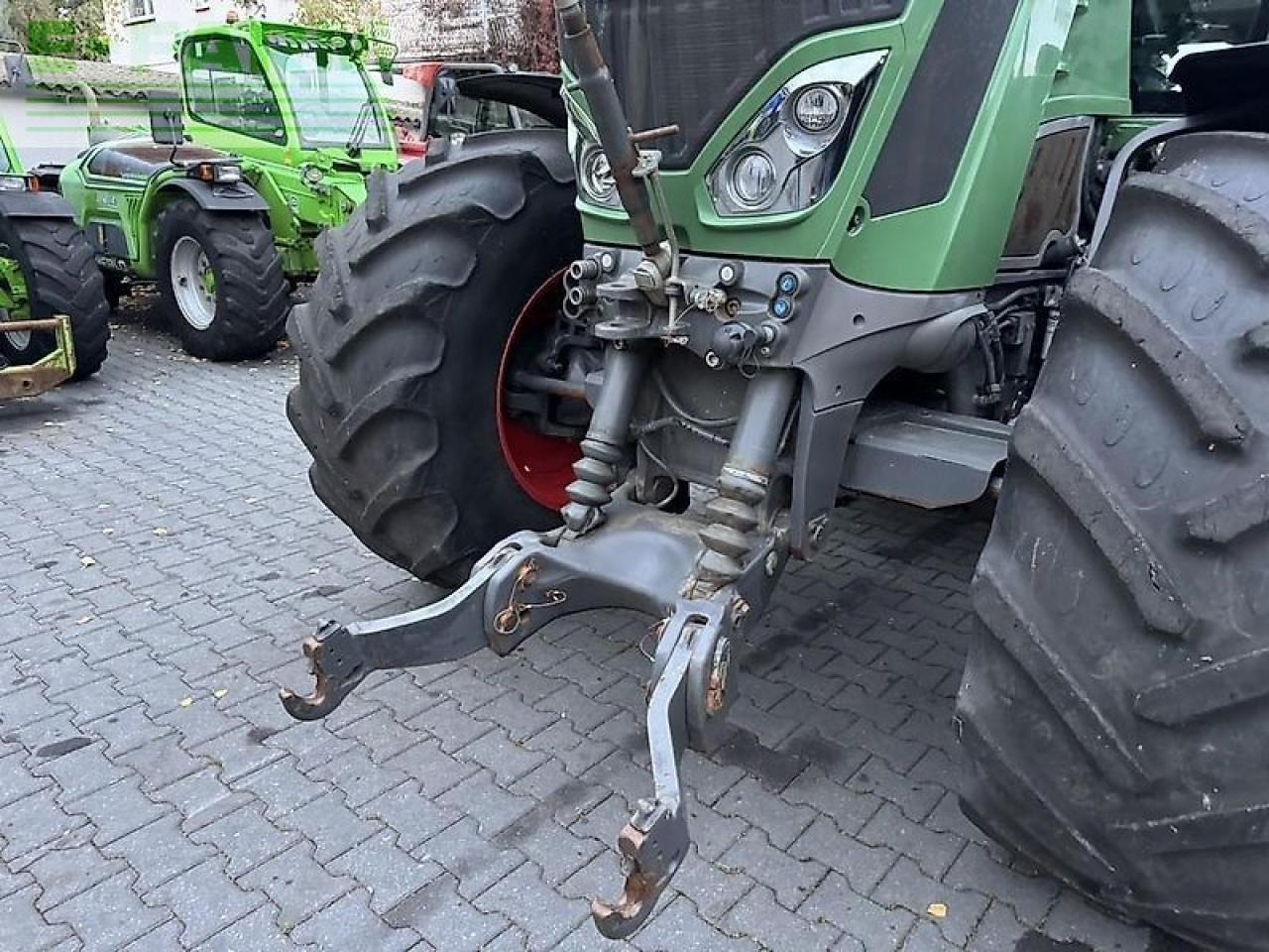 Трактор Fendt 828 vario profi+ plus / gps navi rtk trimble / tms ProfiPlus: слика 22 Трактор Fendt 828 vario profi+ plus / gps navi rtk trimble / tms ProfiPlus: слика 22