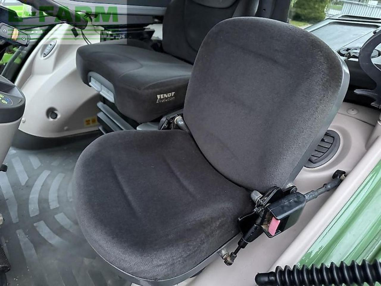 Трактор Fendt 828 vario profi+ plus / gps navi rtk trimble / tms ProfiPlus: слика 11 Трактор Fendt 828 vario profi+ plus / gps navi rtk trimble / tms ProfiPlus: слика 11