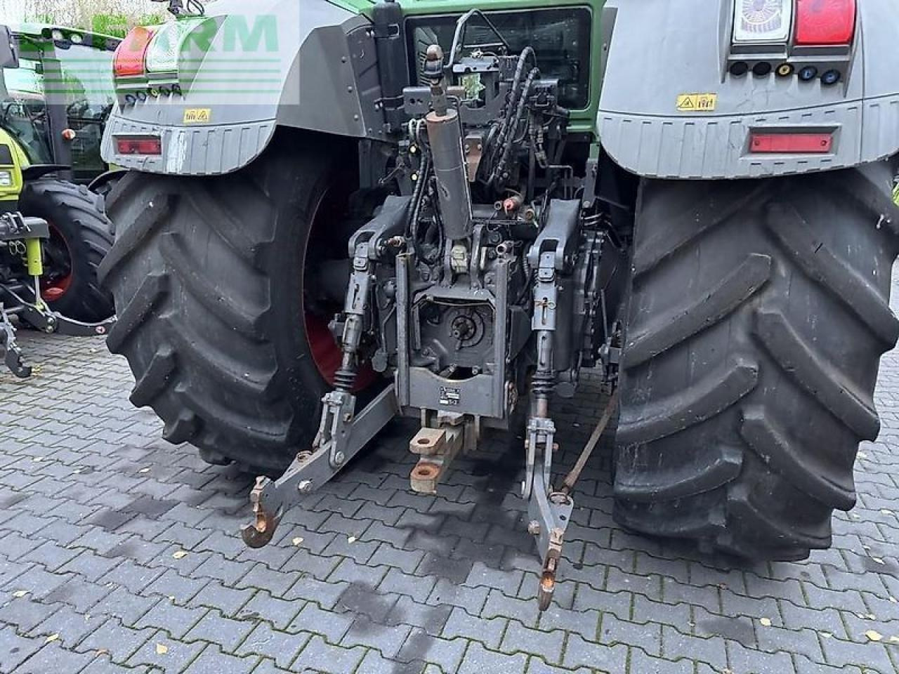 Трактор Fendt 828 vario profi+ plus / gps navi rtk trimble / tms ProfiPlus: слика 31 Трактор Fendt 828 vario profi+ plus / gps navi rtk trimble / tms ProfiPlus: слика 31