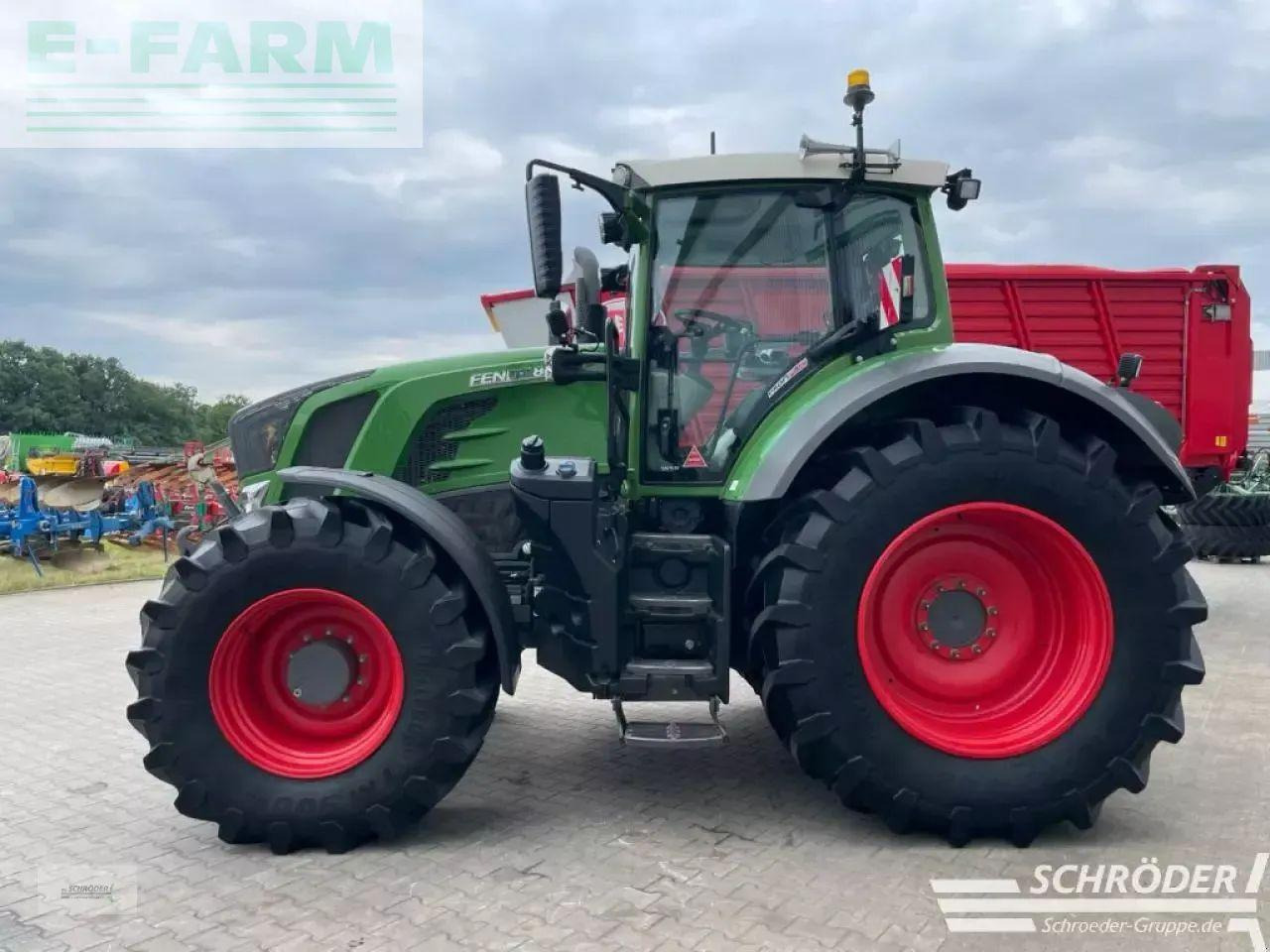 Fendt 828 vario s4 profi plus - Трактор: слика 4 Fendt 828 vario s4 profi plus - Трактор: слика 4