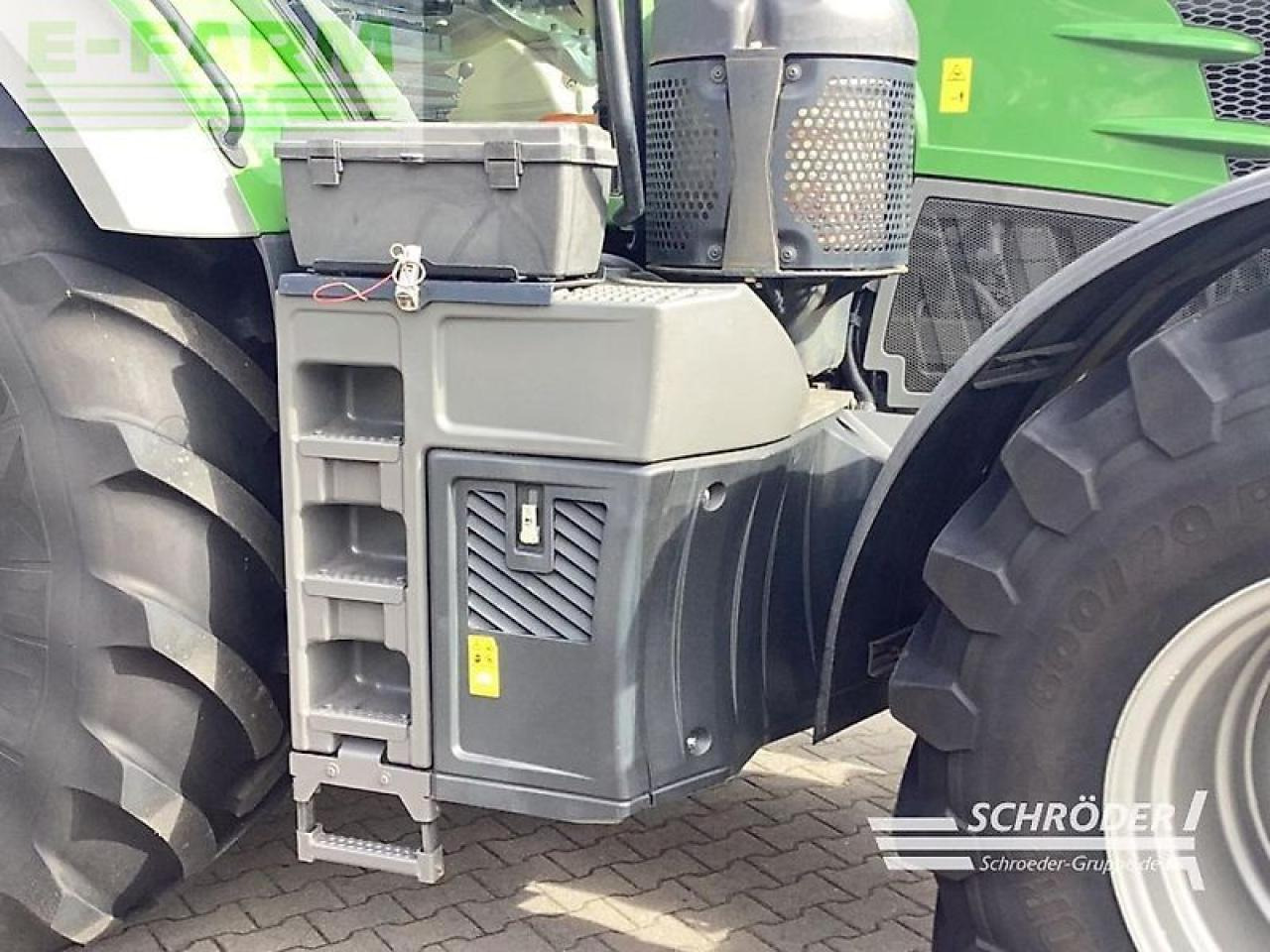 Трактор Fendt 828 vario s4 profi plus ProfiPlus: слика 12