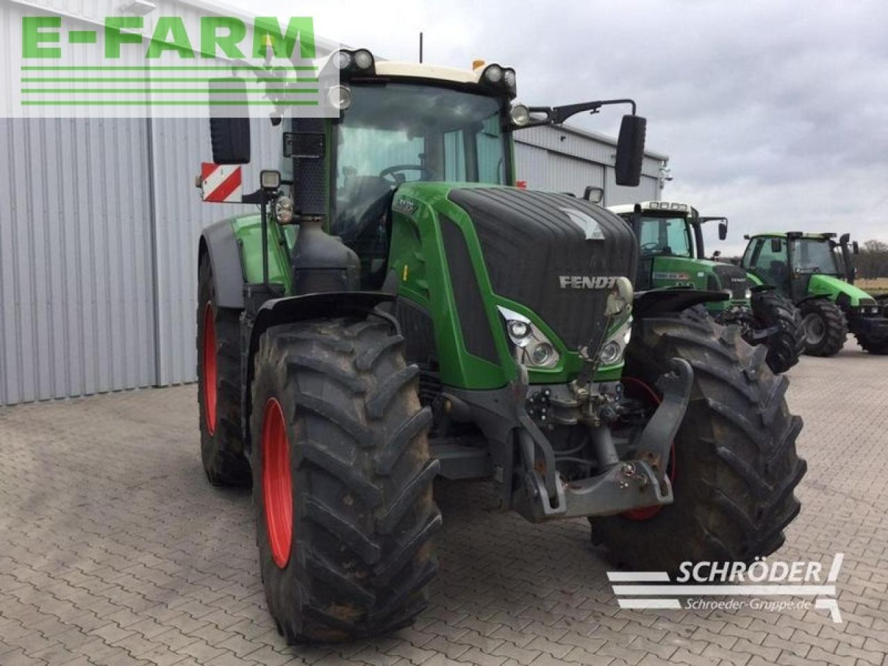 Fendt 828 vario s4 profi plus ProfiPlus - Трактор: слика 2 Fendt 828 vario s4 profi plus ProfiPlus - Трактор: слика 2