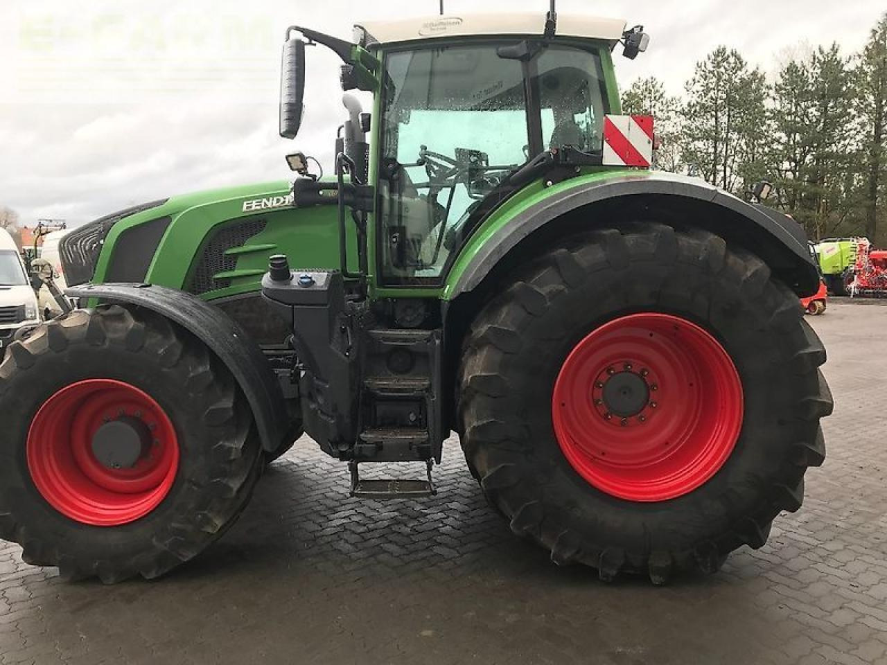 Трактор Fendt 828 vario s4 profi plus ProfiPlus: слика 11 Трактор Fendt 828 vario s4 profi plus ProfiPlus: слика 11