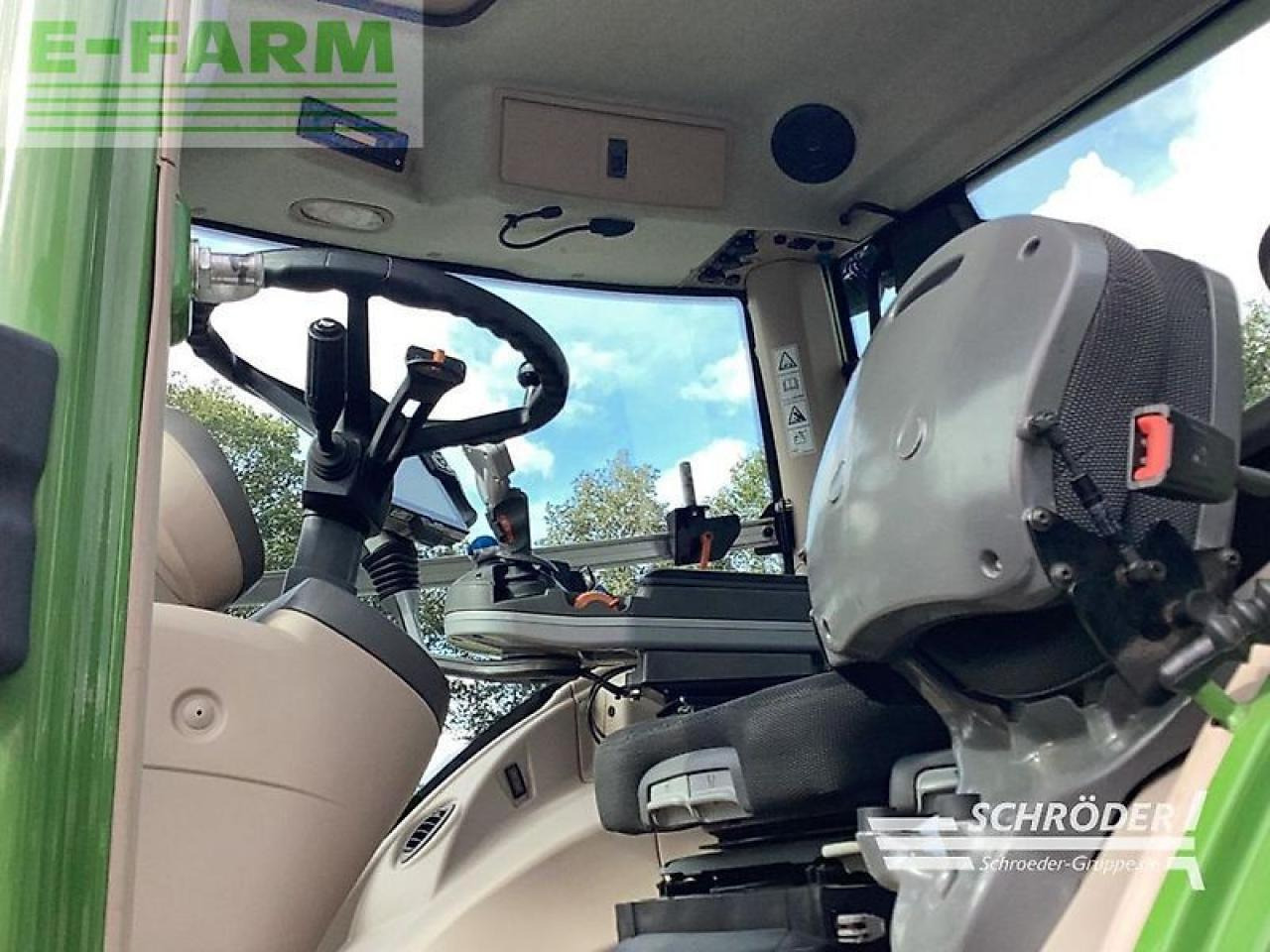 Трактор Fendt 828 vario s4 profi plus ProfiPlus: слика 17