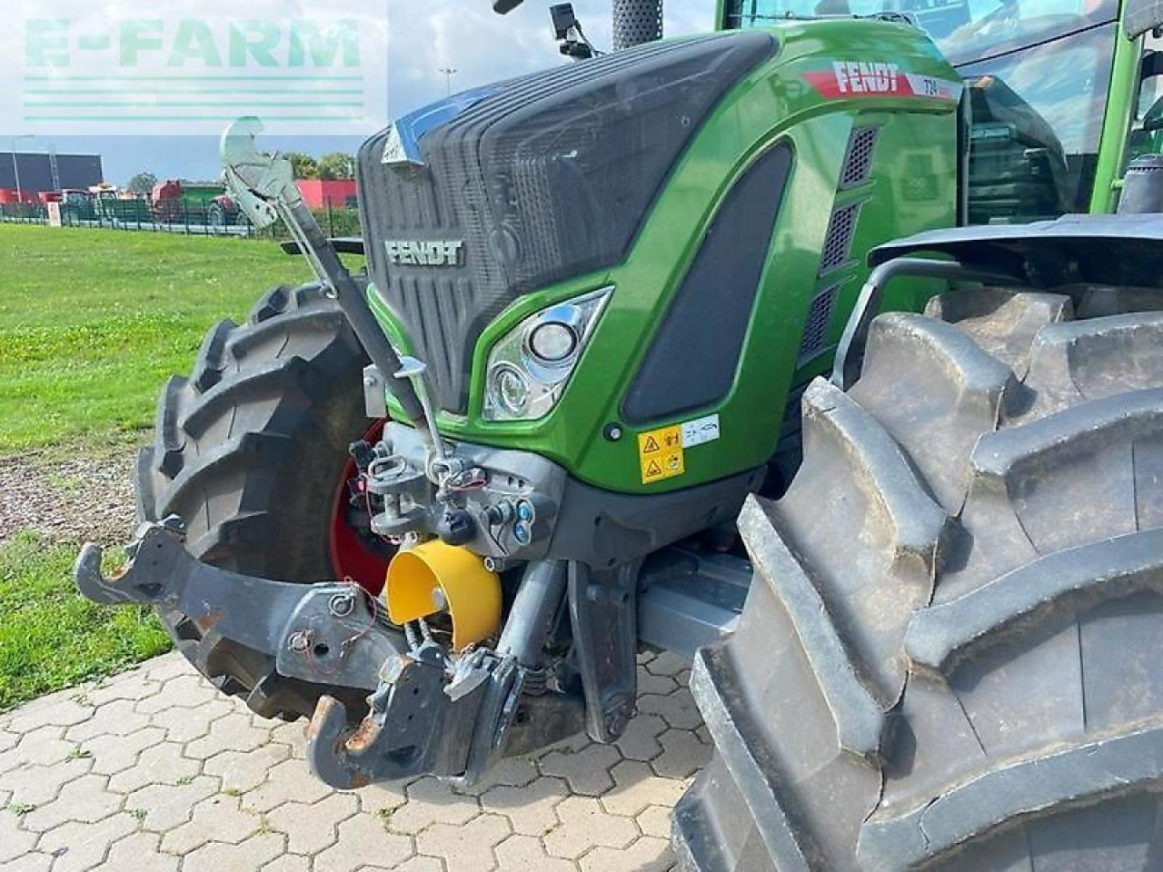 Fendt fendt 724 profi+ - Трактор: слика 2 Fendt fendt 724 profi+ - Трактор: слика 2