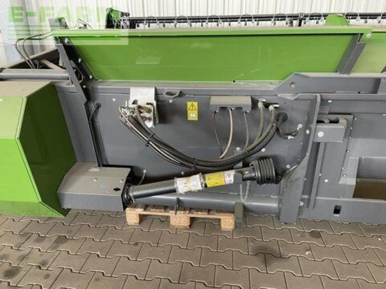 Fendt schneidwerk pf 5,50m (18') - Додатни делови за жнеач на сточна храна: слика 3 Fendt schneidwerk pf 5,50m (18') - Додатни делови за жнеач на сточна храна: слика 3