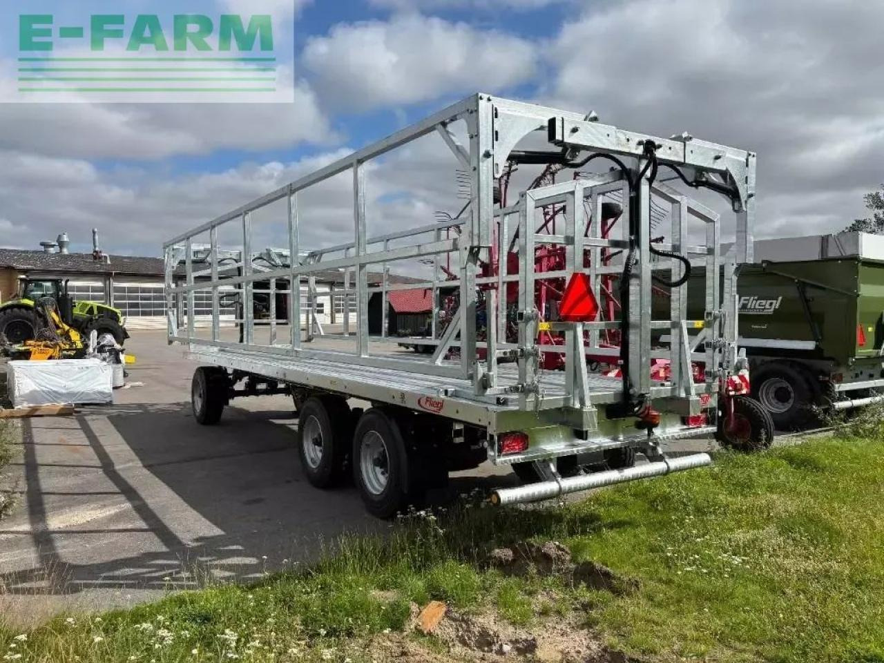 Fliegl dpw 240 bl profi - Земјоделска платформска приколка: слика 3 Fliegl dpw 240 bl profi - Земјоделска платформска приколка: слика 3