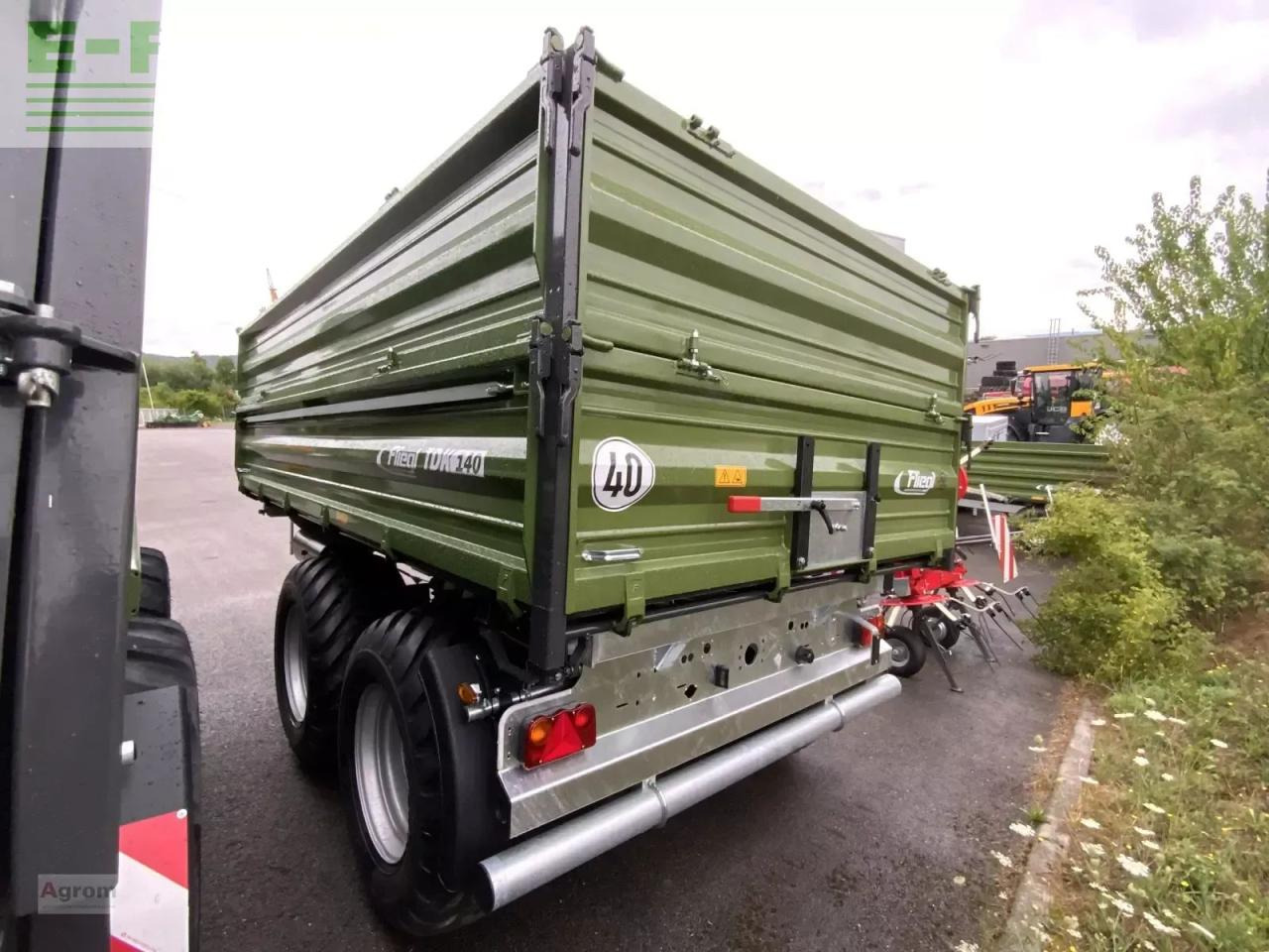 Fliegl tdk 140 - Земјоделска приколка за истурање/ Истурач: слика 4 Fliegl tdk 140 - Земјоделска приколка за истурање/ Истурач: слика 4