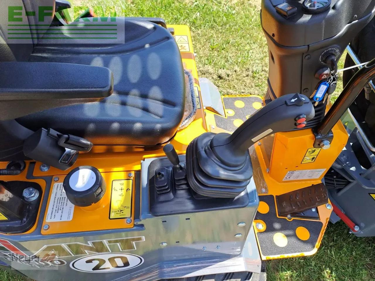 Giant g1200 tele - Натоварувач на тркала: слика 5 Giant g1200 tele - Натоварувач на тркала: слика 5