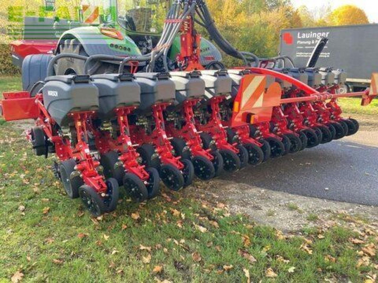 Horsch maestro 12 rv - Прецизна машина за сеење: слика 1 Horsch maestro 12 rv - Прецизна машина за сеење: слика 1