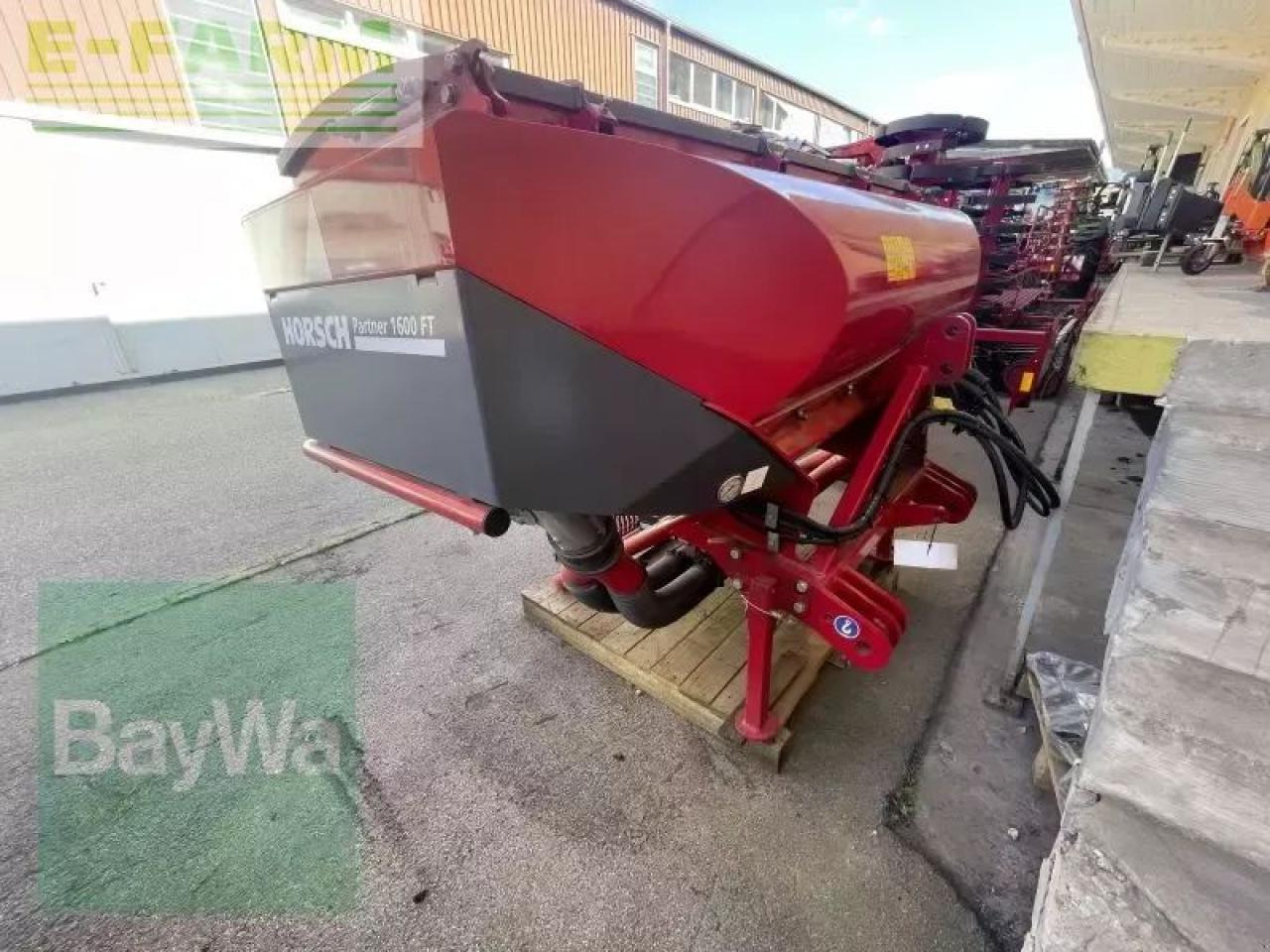 Horsch partner fronttank 1600 - Семенска дупчалка: слика 2 Horsch partner fronttank 1600 - Семенска дупчалка: слика 2