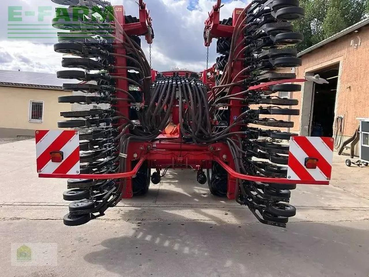 Horsch pronto 6 as *mit saatflusskontrolle* - Комбајнска семенска дупчалка: слика 5 Horsch pronto 6 as *mit saatflusskontrolle* - Комбајнска семенска дупчалка: слика 5